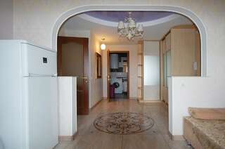 Апартаменты Apartment on Oktyabrskaya sq Донецк Апартаменты с 1 спальней-4